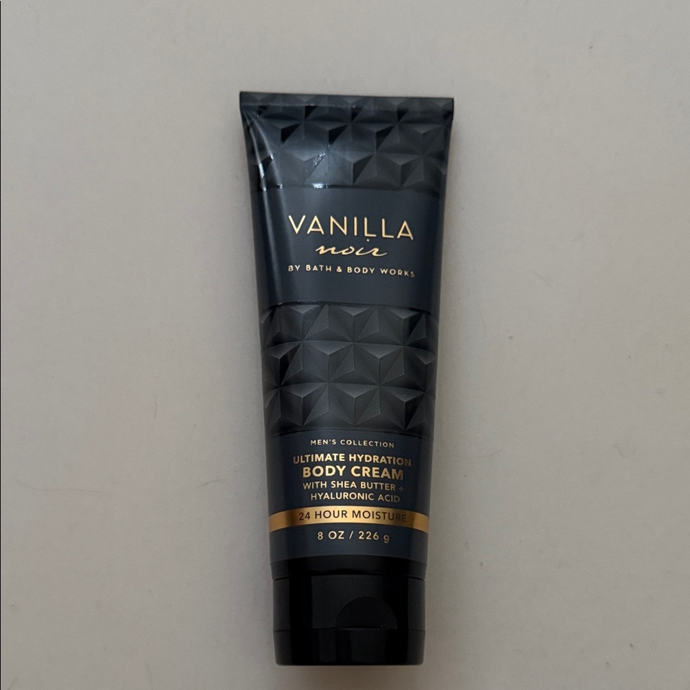 Bath & Body Works Vanilla Noir Body Cream - Black and Gold